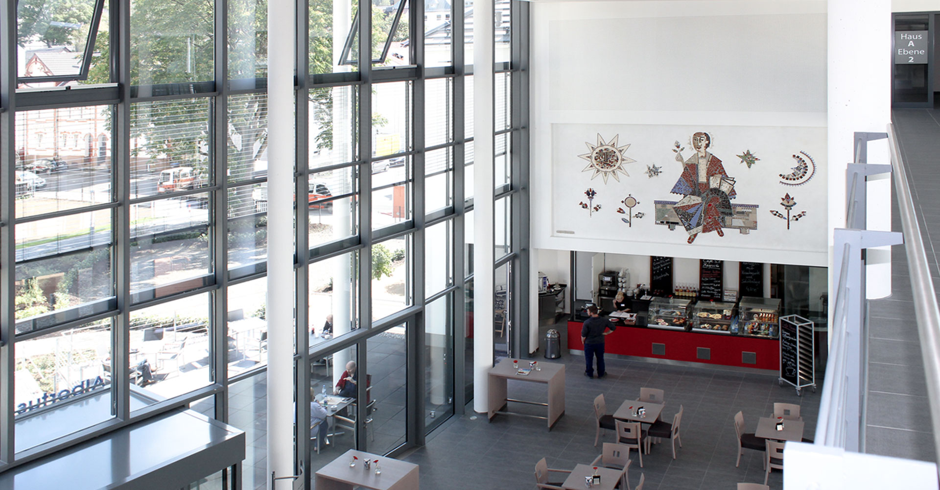 Blick in das Foyer, Ambulantes Zentrum Albertus Magnus Siegen, mga consult Rheinbreitbach, Konzeption und Planung